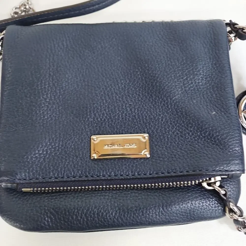 MICHAEL KORS Corinne Pebbled Leather Messenger Bag Flap Crossbody‎ Purse Blue